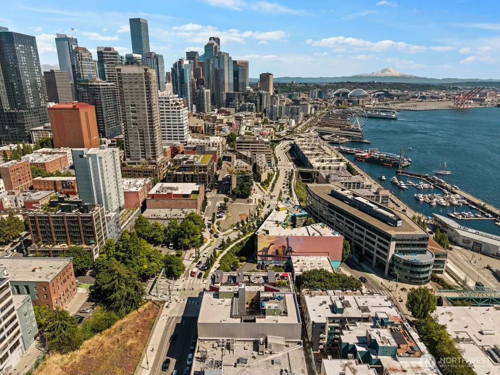66 Bell Street Seattle WA 98121