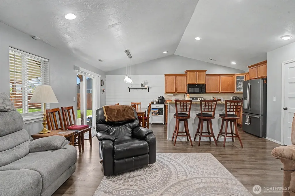 433 S Trillium Way Moses Lake WA 98837