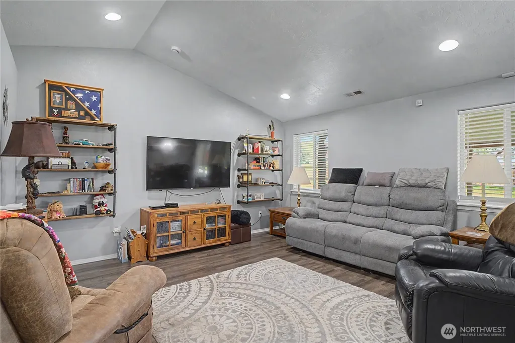 433 S Trillium Way Moses Lake WA 98837