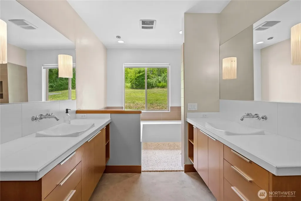 39229 278th Way SE Enumclaw WA 98022