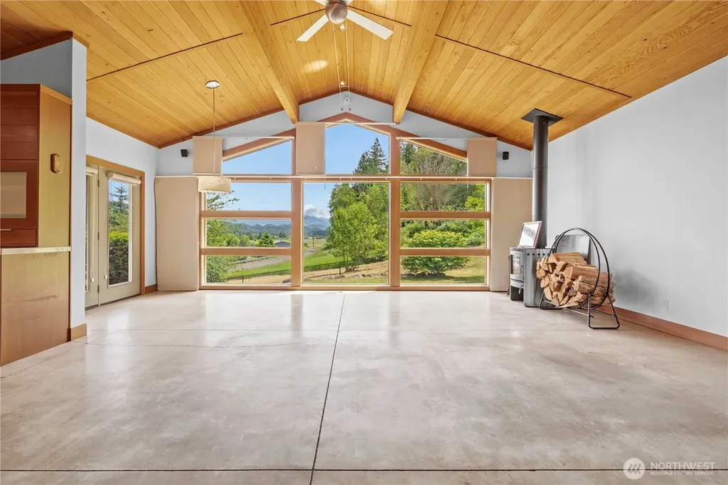 39229 278th Way SE Enumclaw WA 98022