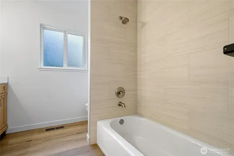 14260 110th Avenue NE Kirkland WA 98034