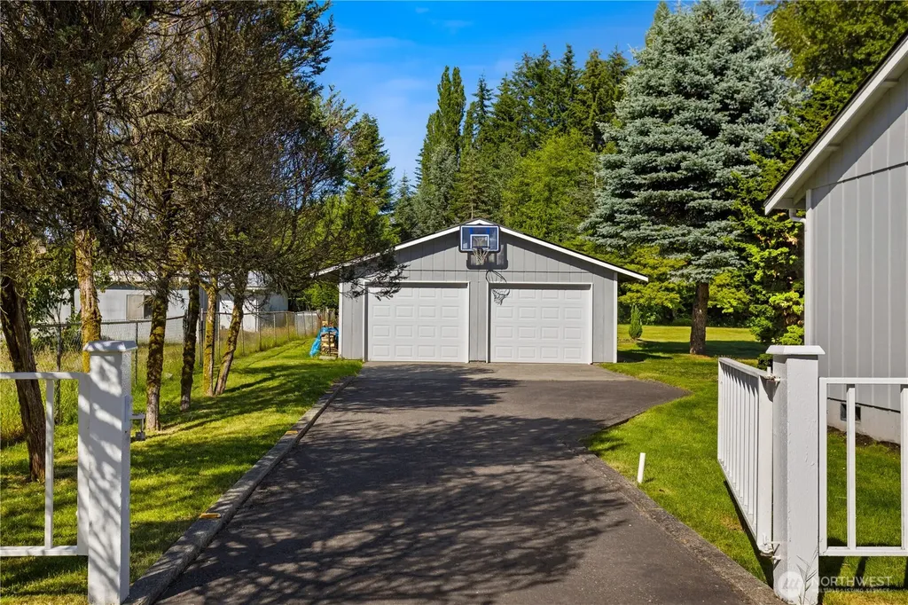 11110 Kuhlman Road SE Olympia WA 98513