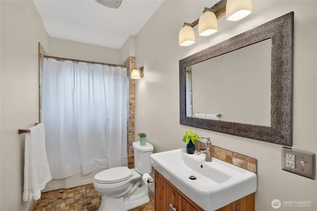 2635 Patton Street Bellingham WA 98225