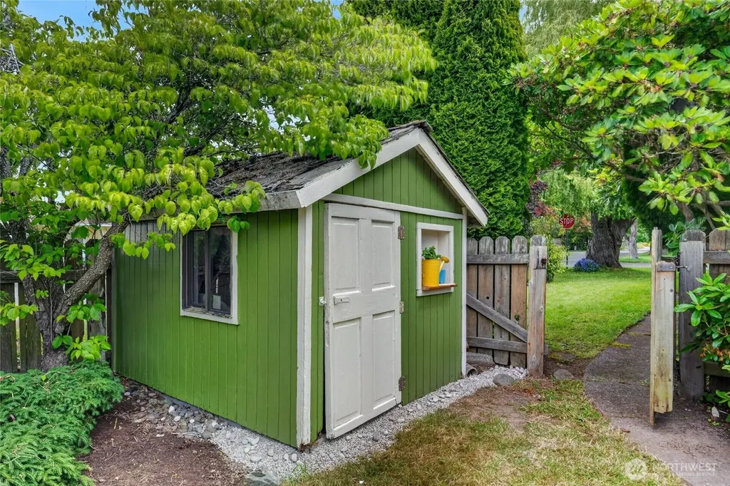 2635 Patton Street Bellingham WA 98225