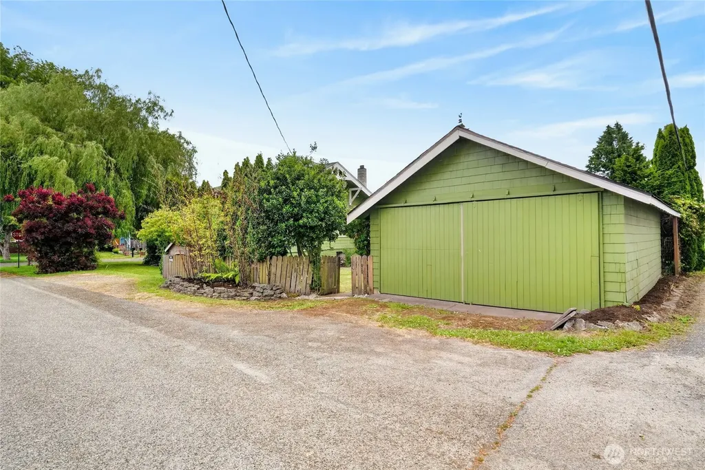 2635 Patton Street Bellingham WA 98225