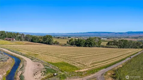 2 Borland Ellensburg WA 98926