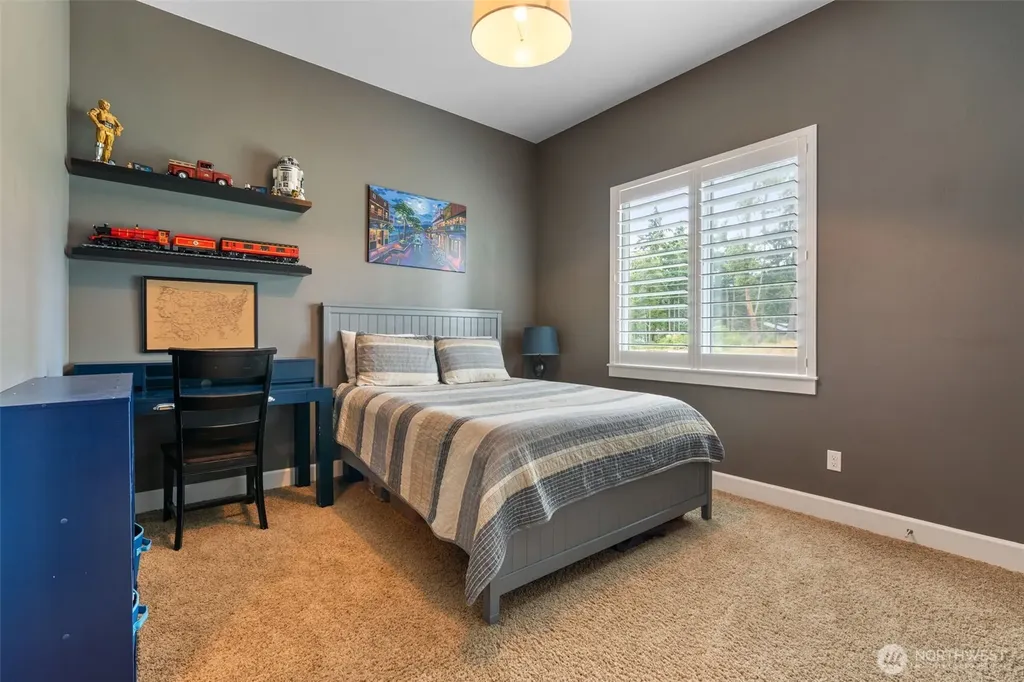 8022 57th Lane NE Olympia WA 98516