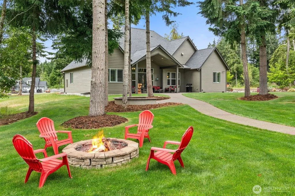 8022 57th Lane NE Olympia WA 98516