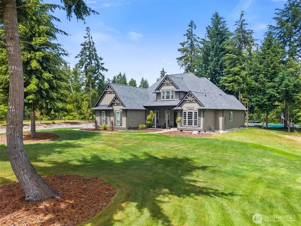 8022 57th Lane NE Olympia WA 98516