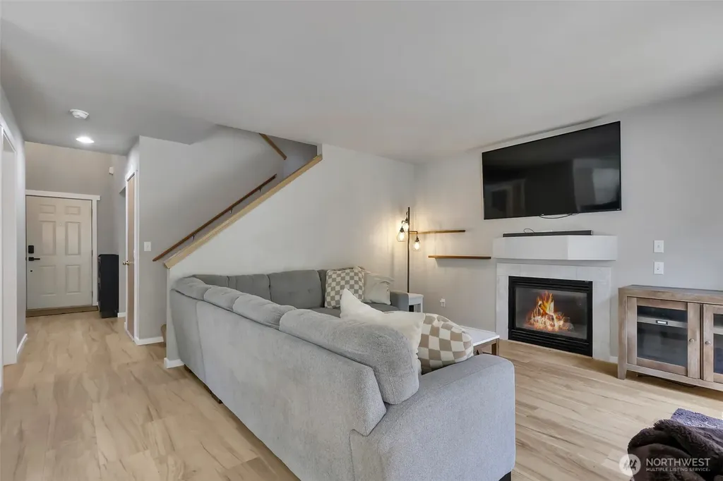 21516 102nd Street E Bonney Lake WA 98391