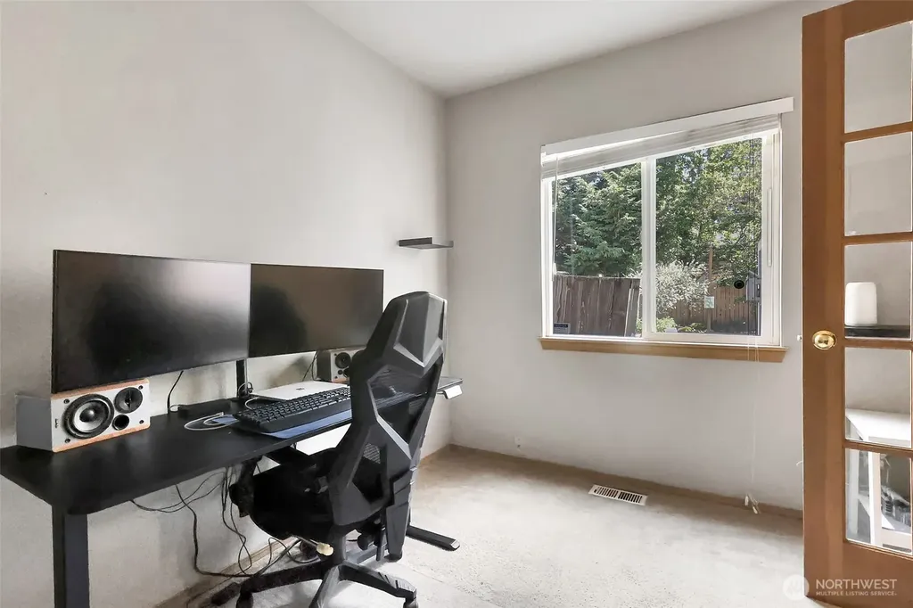 21516 102nd Street E Bonney Lake WA 98391