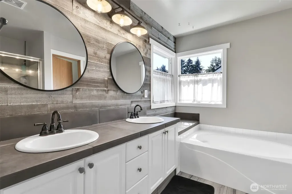 21516 102nd Street E Bonney Lake WA 98391