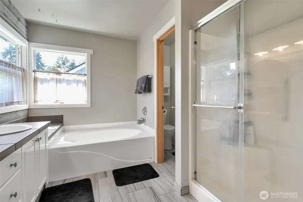 21516 102nd Street E Bonney Lake WA 98391