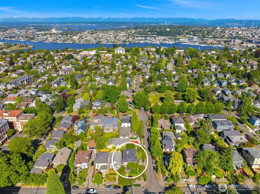 2002 1st Avenue N Seattle WA 98109