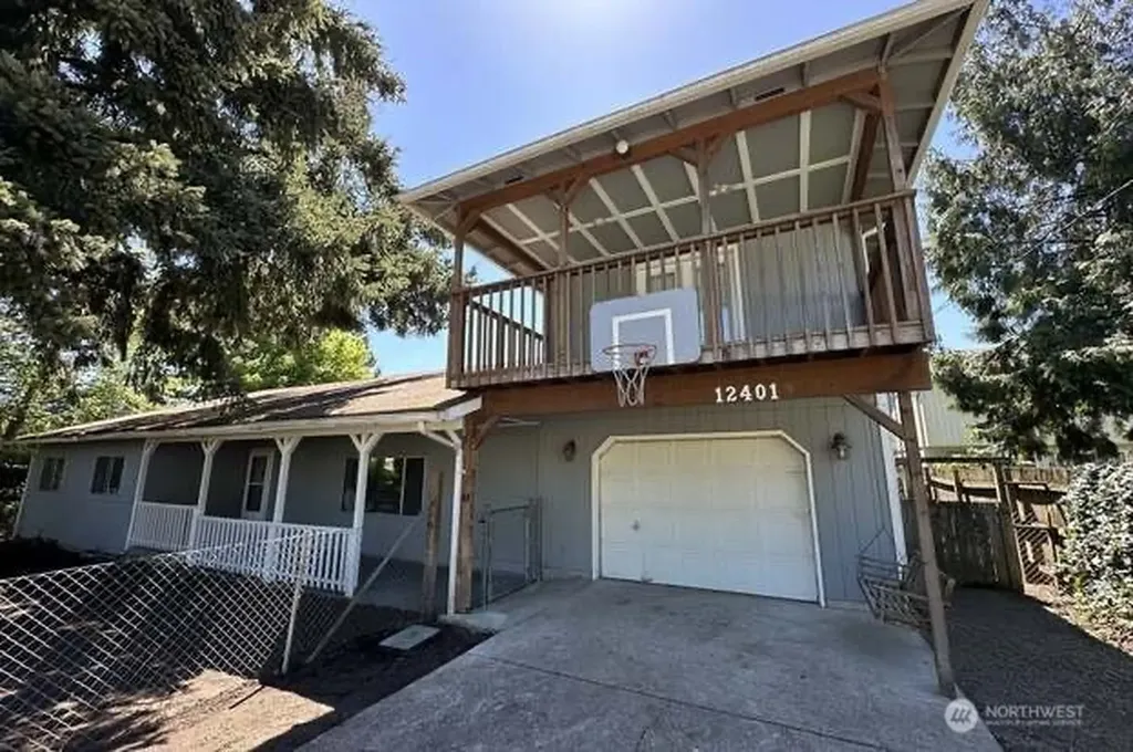 12401 NE 44th Street Vancouver WA 98682