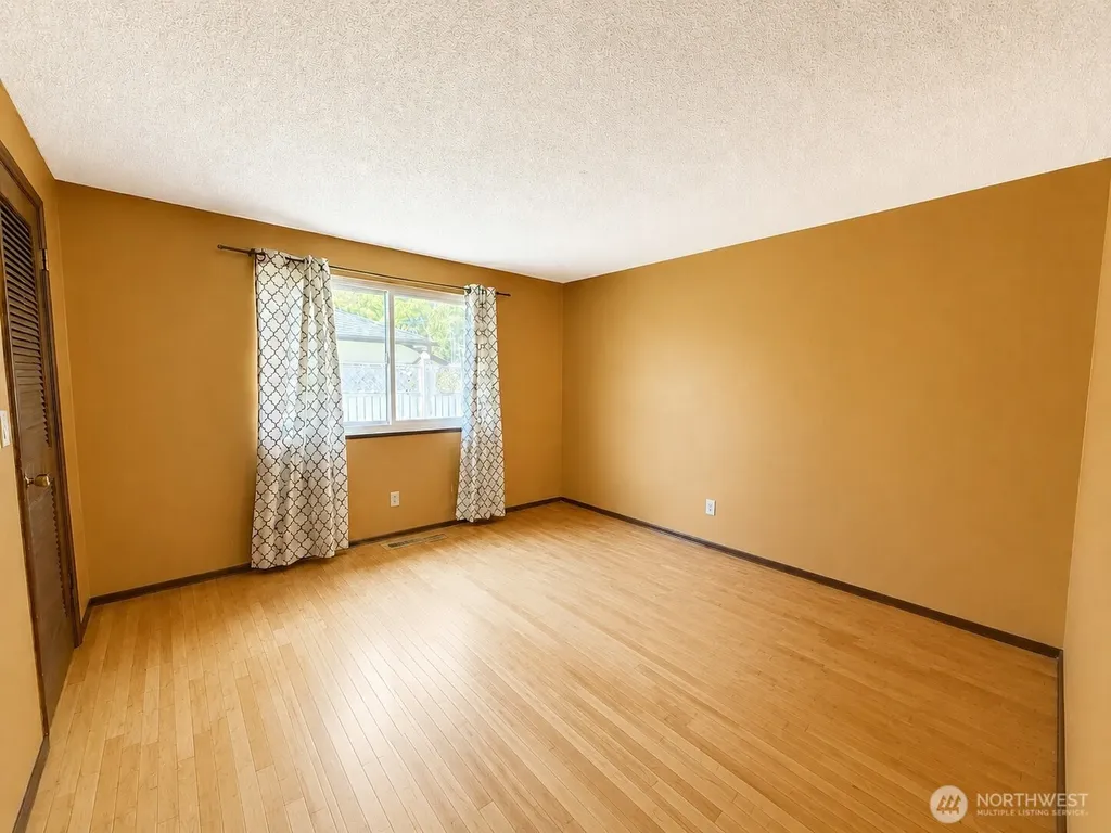7605 Jade Drive SW Lakewood WA 98498