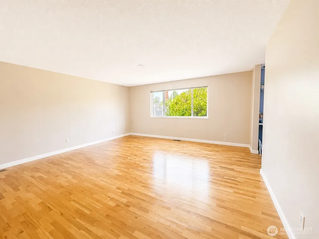 7605 Jade Drive SW Lakewood WA 98498