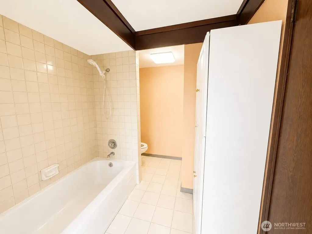 7605 Jade Drive SW Lakewood WA 98498