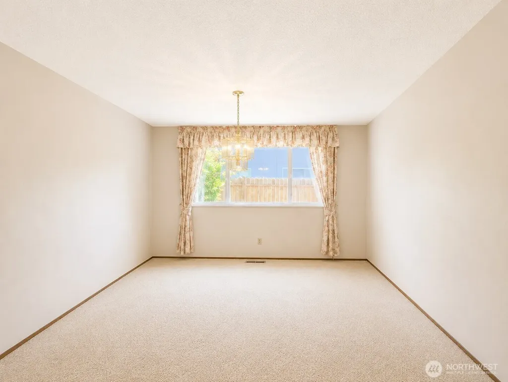 7605 Jade Drive SW Lakewood WA 98498