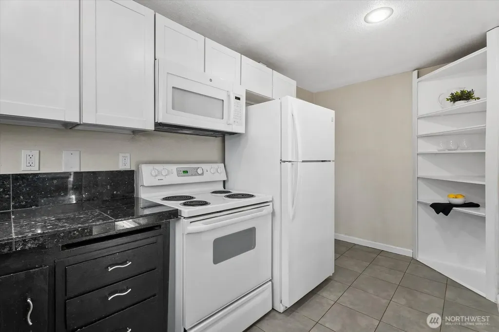 833 S Macarthur Street Tacoma WA 98465