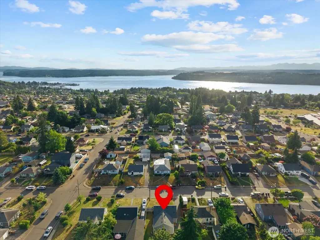 833 S Macarthur Street Tacoma WA 98465