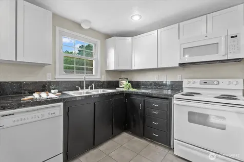 833 S Macarthur Street Tacoma WA 98465