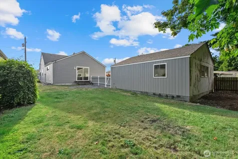 833 S Macarthur Street Tacoma WA 98465