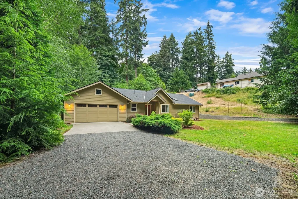 10420 SW 230th Street Vashon WA 98070