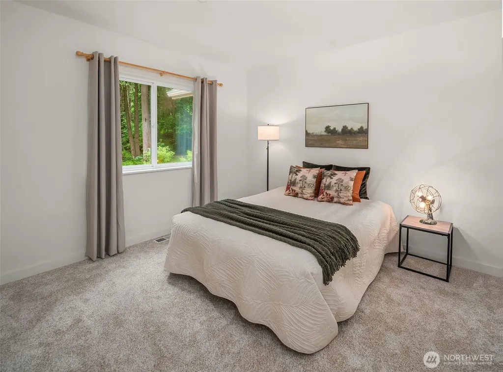 10420 SW 230th Street Vashon WA 98070