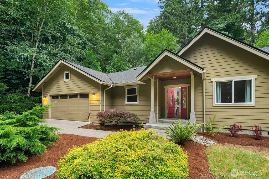 10420 SW 230th Street Vashon WA 98070