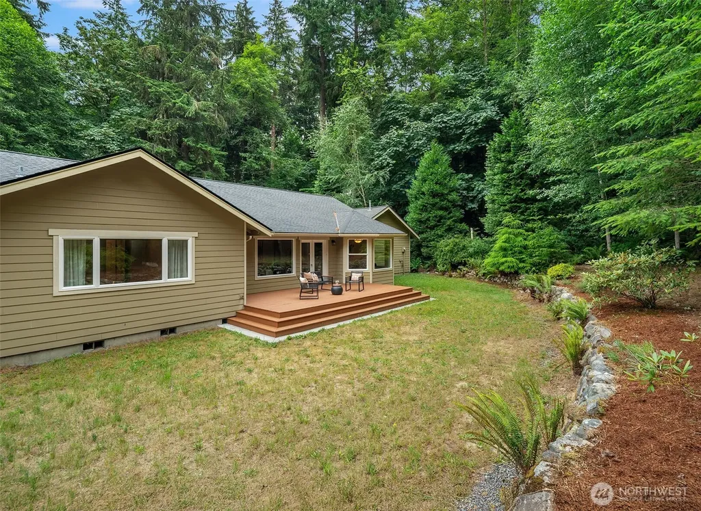 10420 SW 230th Street Vashon WA 98070