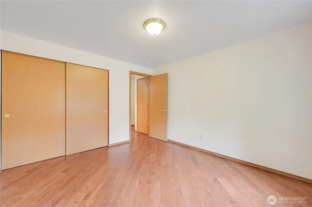 3995 SW Cimmarron Lane Port Orchard WA 98367