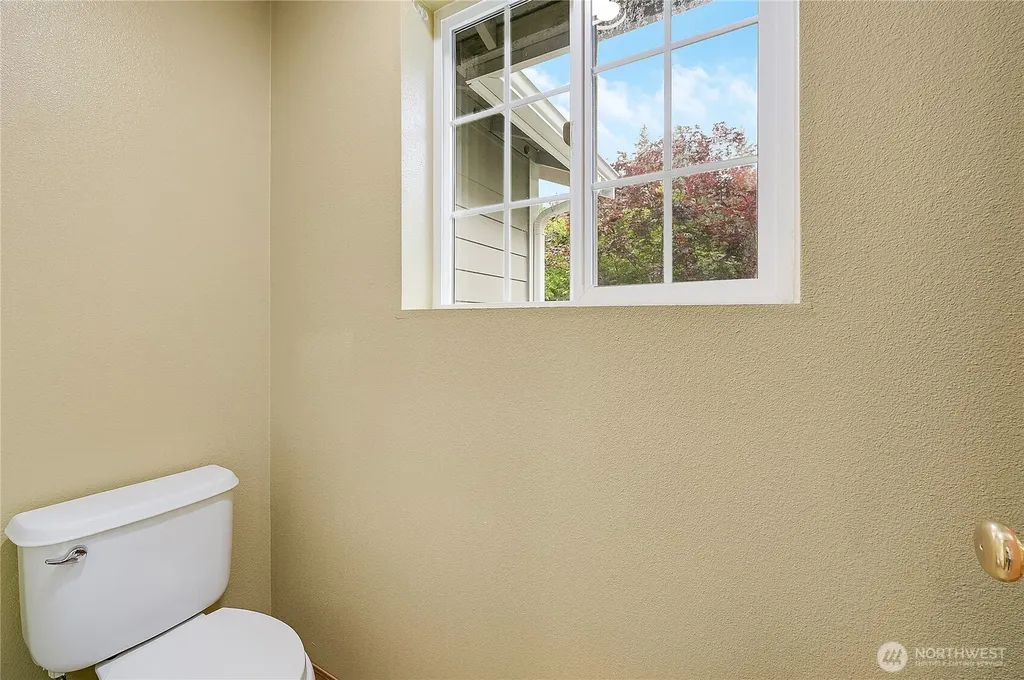 3995 SW Cimmarron Lane Port Orchard WA 98367