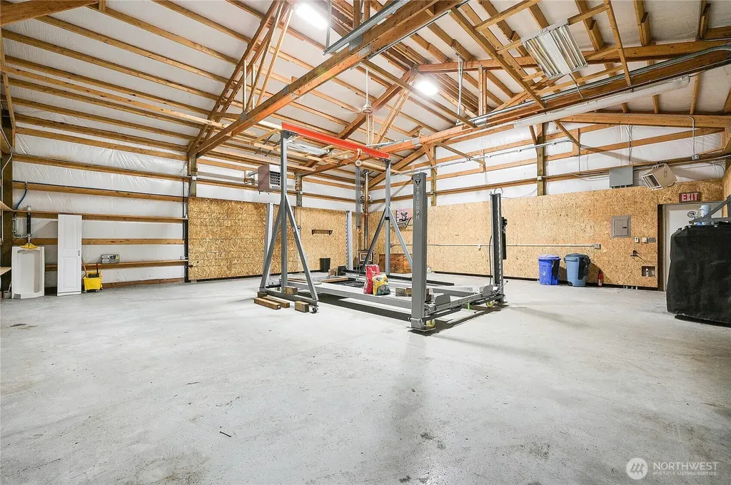 3995 SW Cimmarron Lane Port Orchard WA 98367