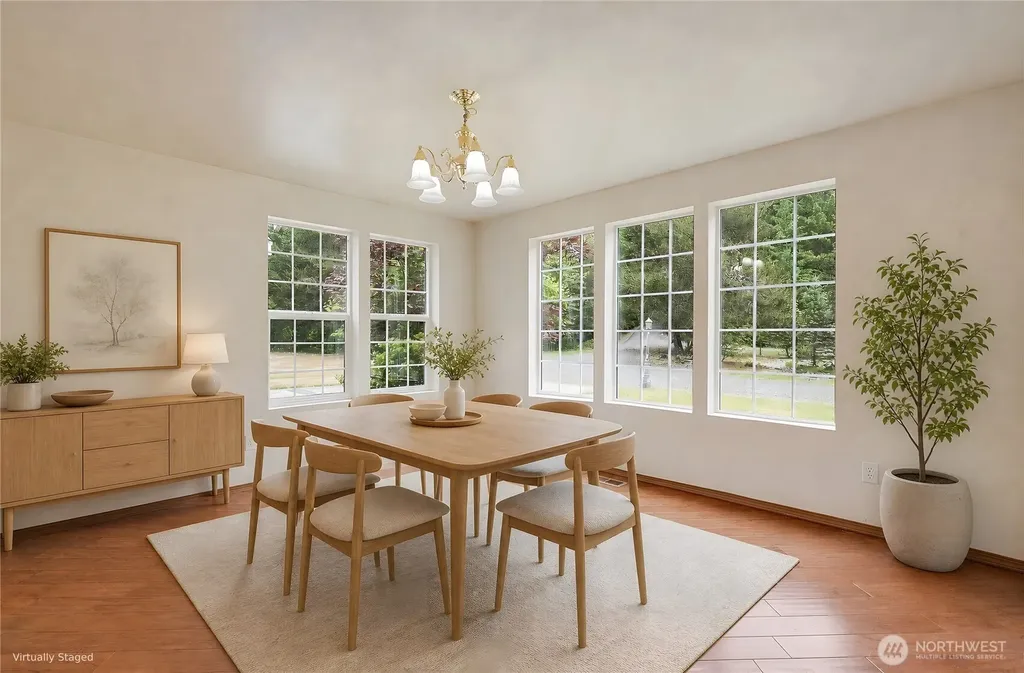 3995 SW Cimmarron Lane Port Orchard WA 98367