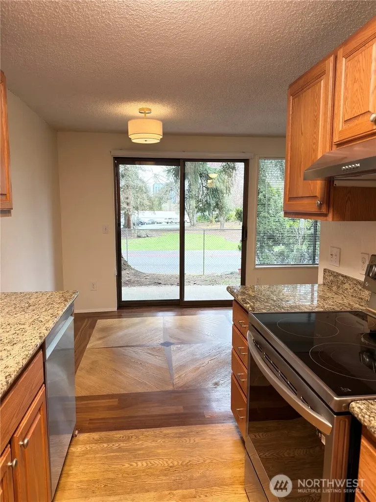 12510 NE 117th Place Kirkland WA 98034