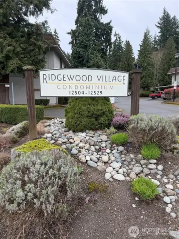 12510 NE 117th Place Kirkland WA 98034