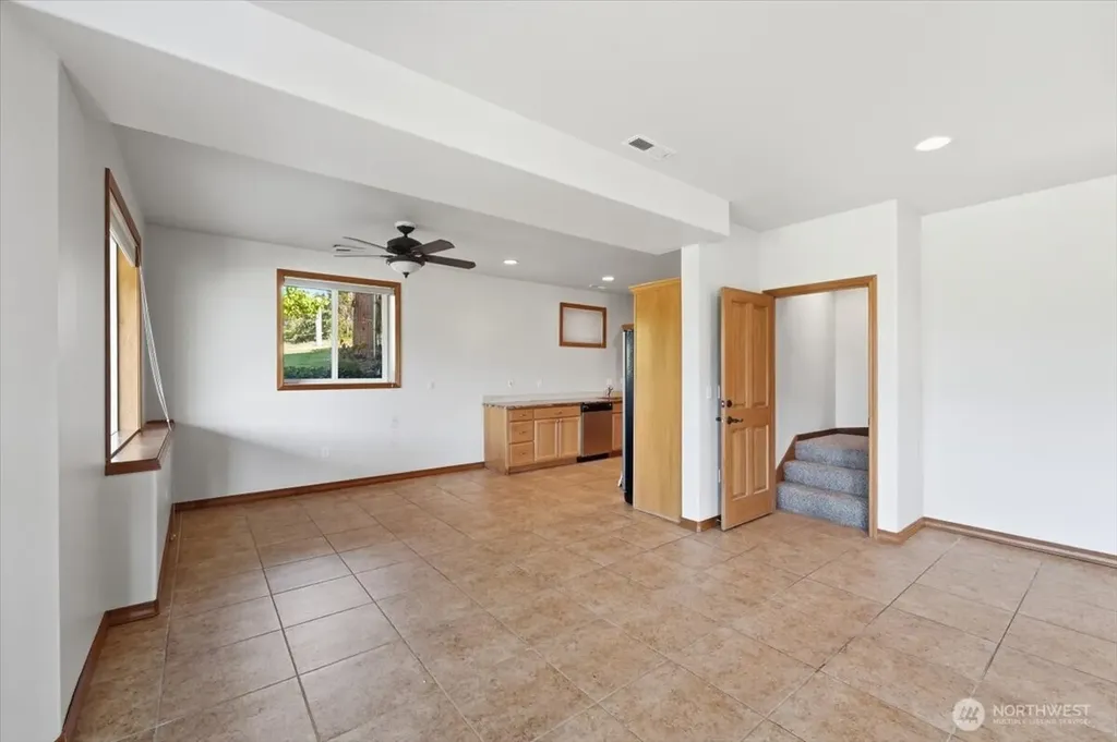 22 Washington Street Manson WA 98831