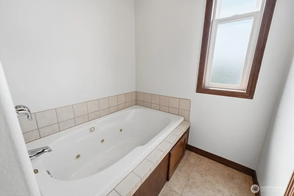22 Washington Street Manson WA 98831