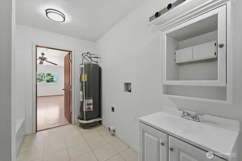 22 Washington Street Manson WA 98831
