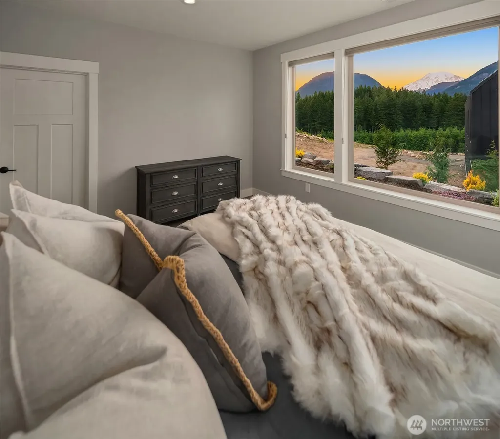 150 Burl Lane Packwood WA 98361