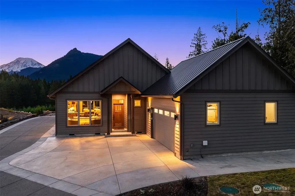 150 Burl Lane Packwood WA 98361
