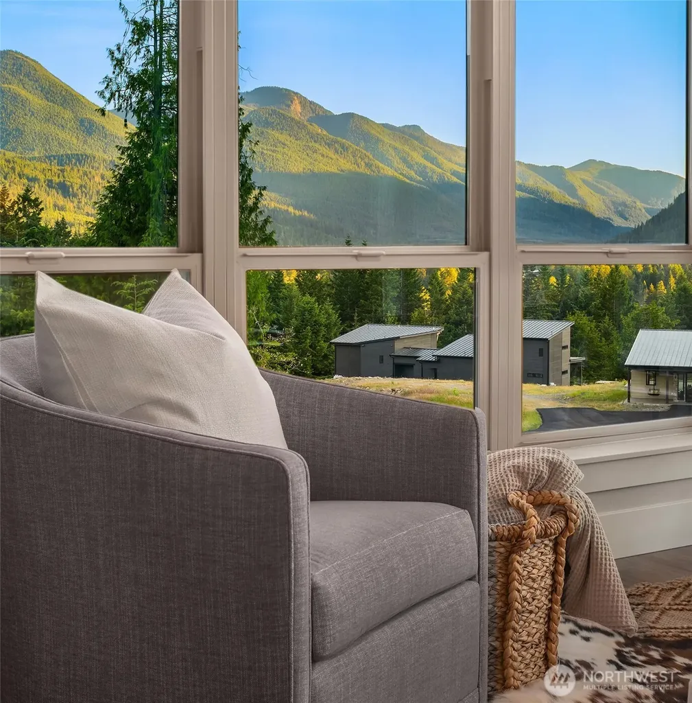 150 Burl Lane Packwood WA 98361