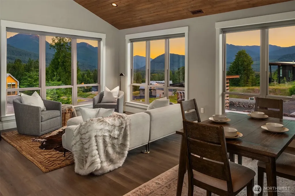 150 Burl Lane Packwood WA 98361