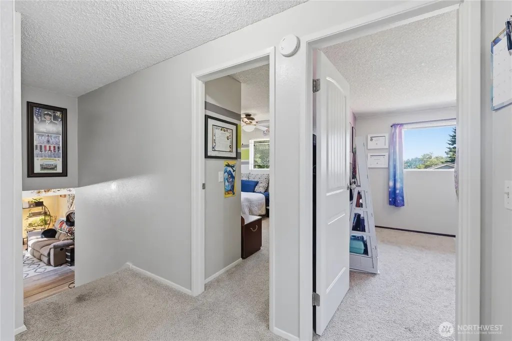 8210 University Point Circle NE Bremerton WA 98311