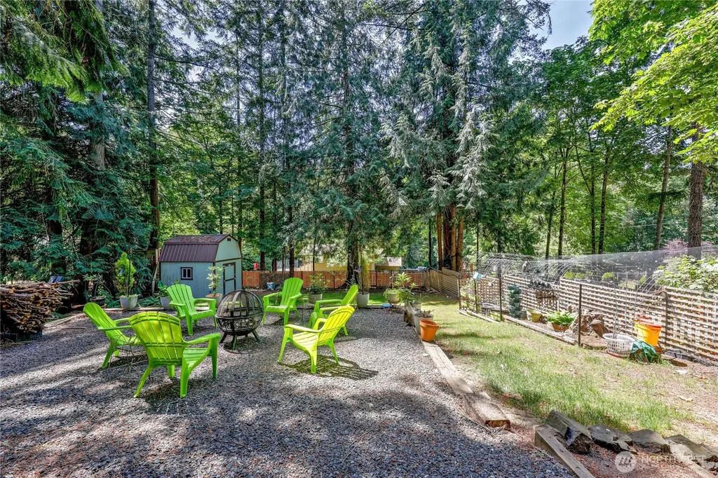 8210 University Point Circle NE Bremerton WA 98311