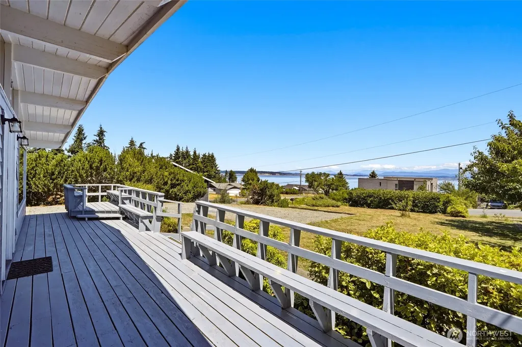 1838 Edgewood Drive Camano Island WA 98282