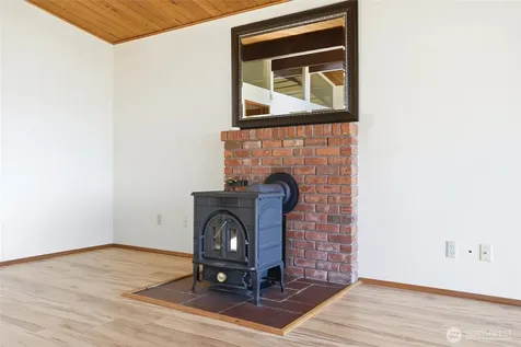 1838 Edgewood Drive Camano Island WA 98282