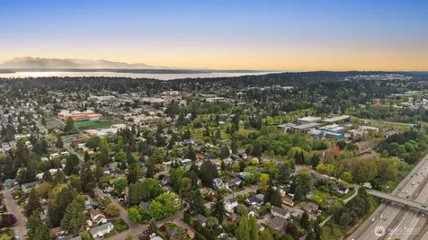9024 Corliss Avenue N Seattle WA 98103